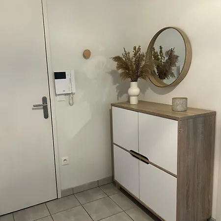 アパート Joli T2 Au Bord De L'ocean Avec Jardin Privatif ラバンヌ